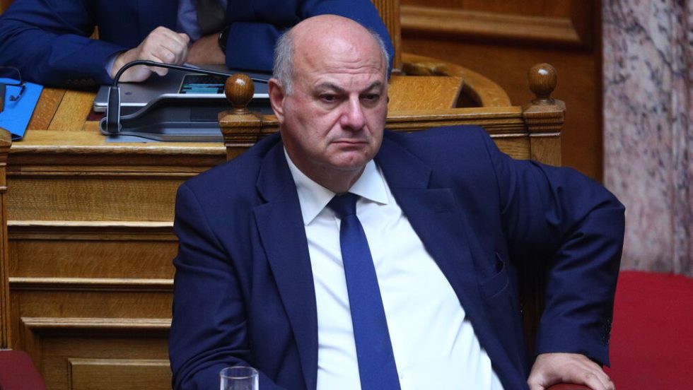 tsiaras